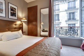 Hotel Le 12