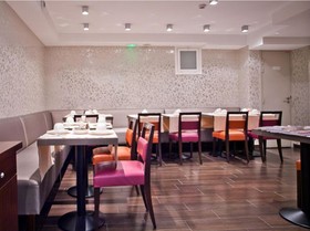 Hotel Le 12