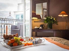 Hotel Le 12