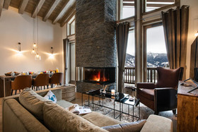 Yellowstone Lodge