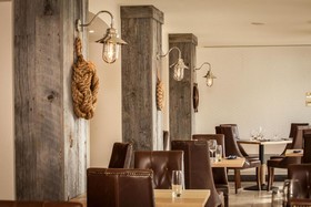 Fermain Valley Hotel