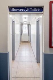 Astor Victoria Hostel