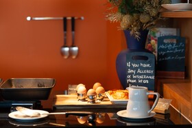 B&B HOTEL London Heathrow