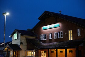 The Quays - A Greene King Pub & Carvery Pub