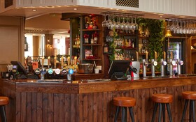 The Quays - A Greene King Pub & Carvery Pub