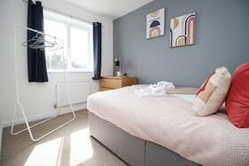 Gwent House By Ty SA