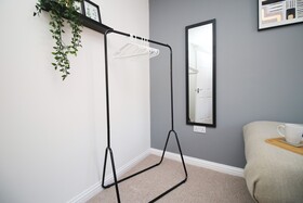 Gwent House By Ty SA