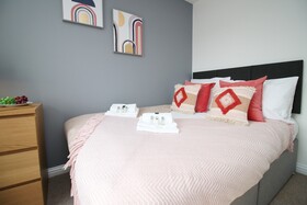 Gwent House By Ty SA