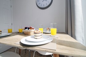 Gwent House By Ty SA