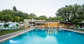 Paradise Inn