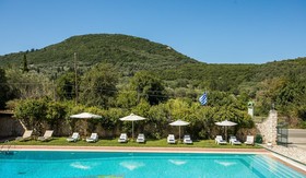 Paradise Inn