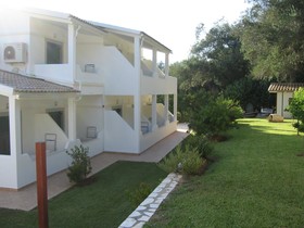 Paradise Inn