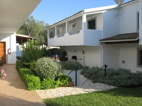 Paradise Inn
