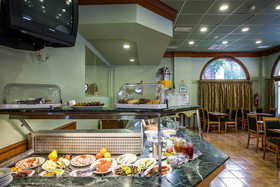 Paradise Inn