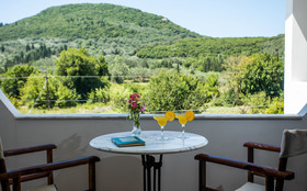 Paradise Inn