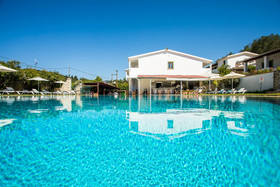 Paradise Inn