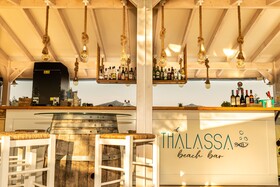 Robolla Beach Apart Hotel