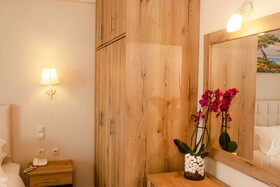 Robolla Beach Apart Hotel