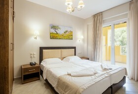 Robolla Beach Apart Hotel