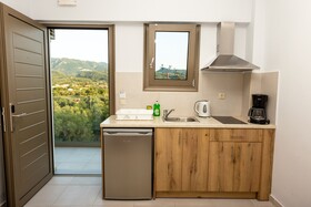 Robolla Beach Apart Hotel