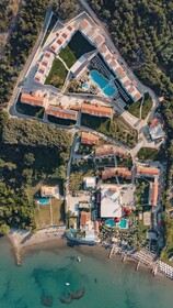 Robolla Beach Apart Hotel