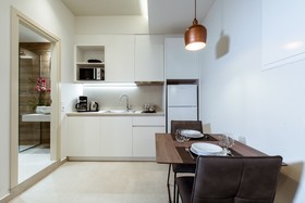 Antel Suites & Apartments
