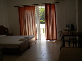 Marianthi Hotel Apartments