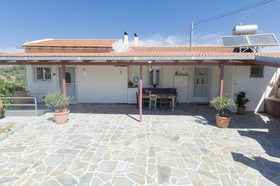 Ortaki Traditional House