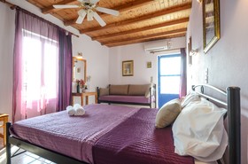 Panormos Hotel Naxos