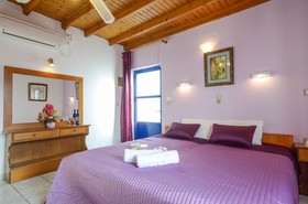 Panormos Hotel Naxos