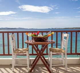 Petalides Apartments