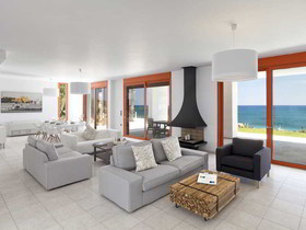 Seven Villa