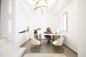 Phos The Boutique