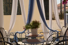 Hermes Rooms
