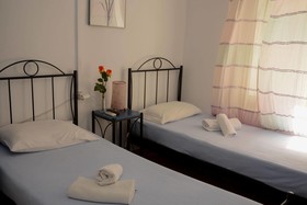 Hermes Rooms