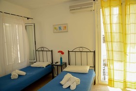 Hermes Rooms