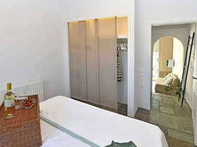 Tinos Blend Suites