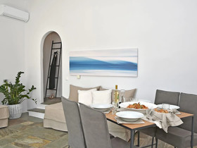 Tinos Blend Suites