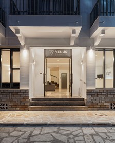 Venus Minimal Hotel