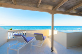 Iakinthos Tsilivi Beach