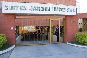 Suites Jardin Imperial