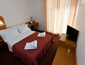 Alkar Hotel