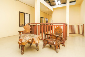 Nadia Homestay Syariah by OYO Rooms