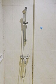 Collection O 91484 Lai Lai Apartment