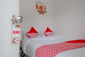 J3 Residence Syariah by OYO Rooms