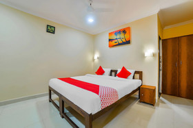 Golden Pearl By OYO Rooms