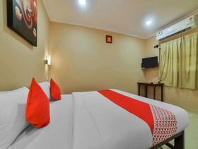 Golden Pearl By OYO Rooms