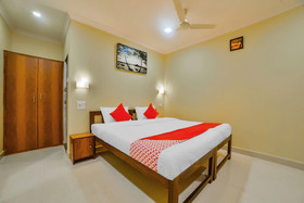 Golden Pearl By OYO Rooms