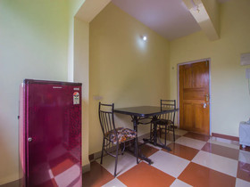 Edwin Sunset Palms by OYO Rooms