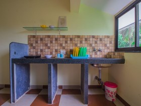 Edwin Sunset Palms by OYO Rooms